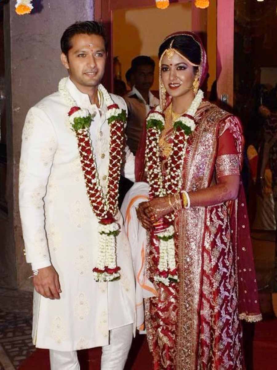 In pics: Vatsal Sheth and Ishita Dutta tie the knot! 