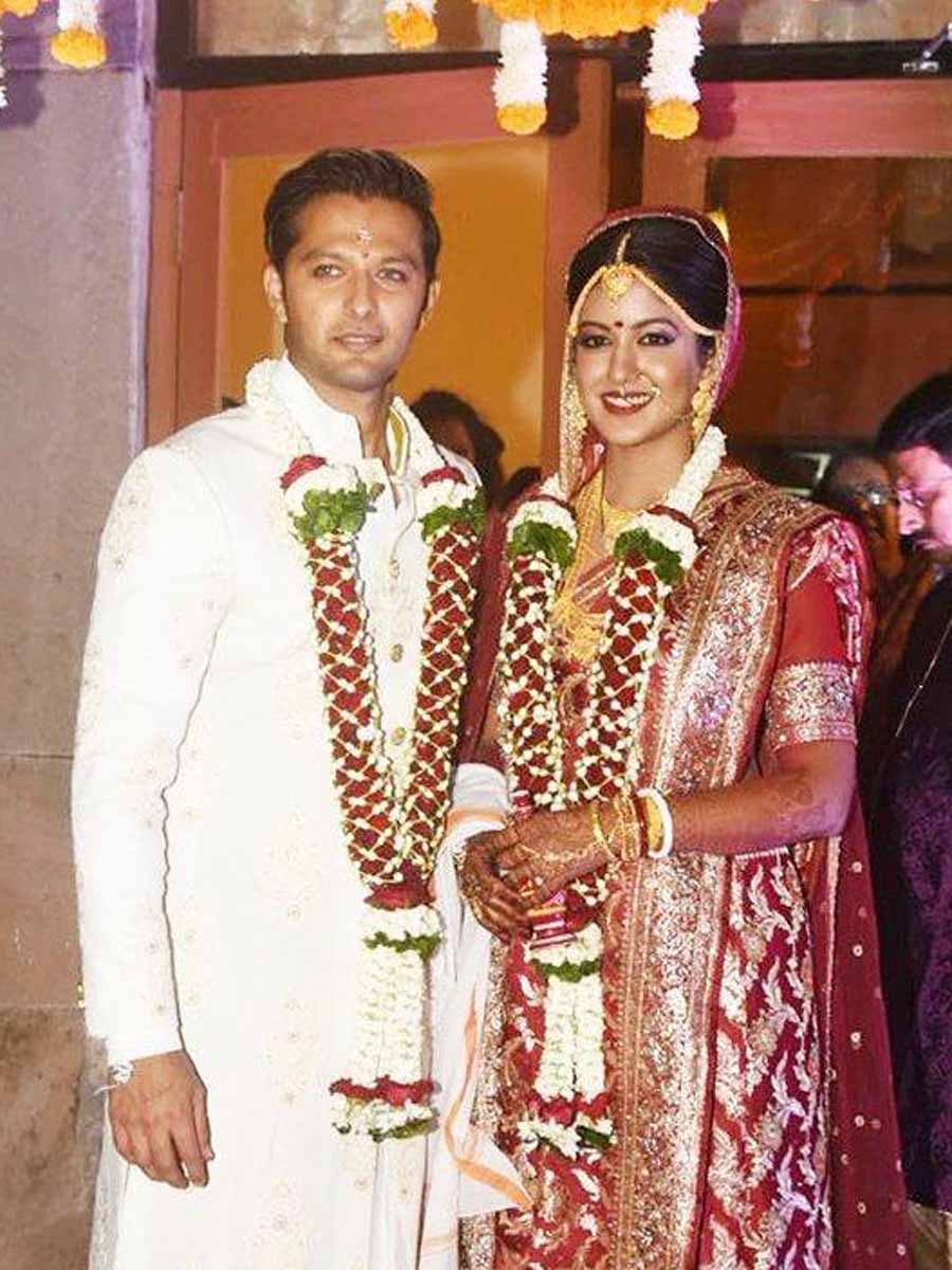 In pics: Vatsal Sheth and Ishita Dutta tie the knot! 