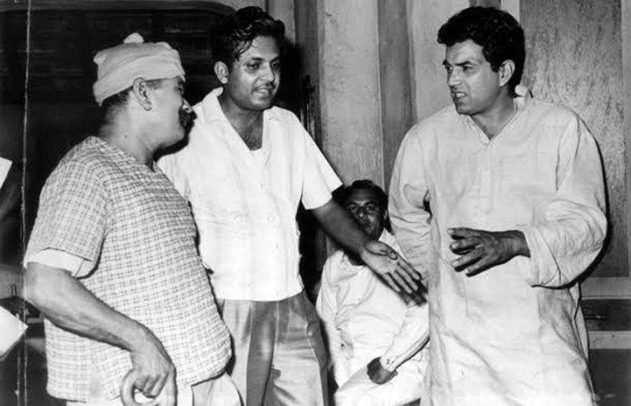 Birthday Special: Dharmendra's never seen before pictures