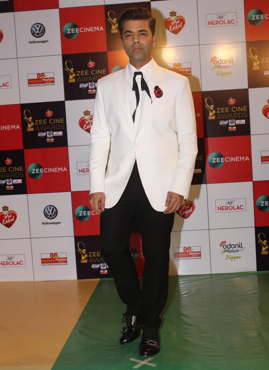 Celebs grace 'Zee Cine Awards 2018'