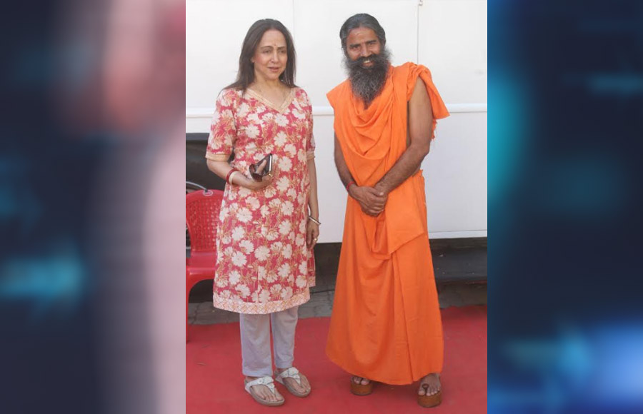 Hema Malini and Swami Ramdev grace Dance India Dance 