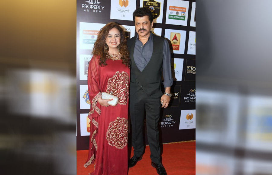  Vandana Sajnani and Rajesh Khattar