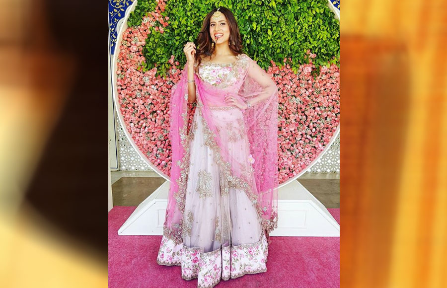 Sargun Mehta's gorgeous wedding outfits leave every girl jealous