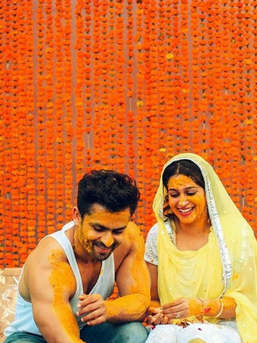 Shoaib Ibrahim-Dipika Kakar's Haldi Cermony