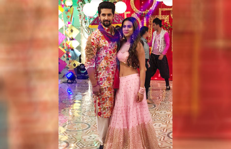 Ravi Dubey-Nia Sharma reunites for Zee TV's Aap Ke Aa Jaane Se