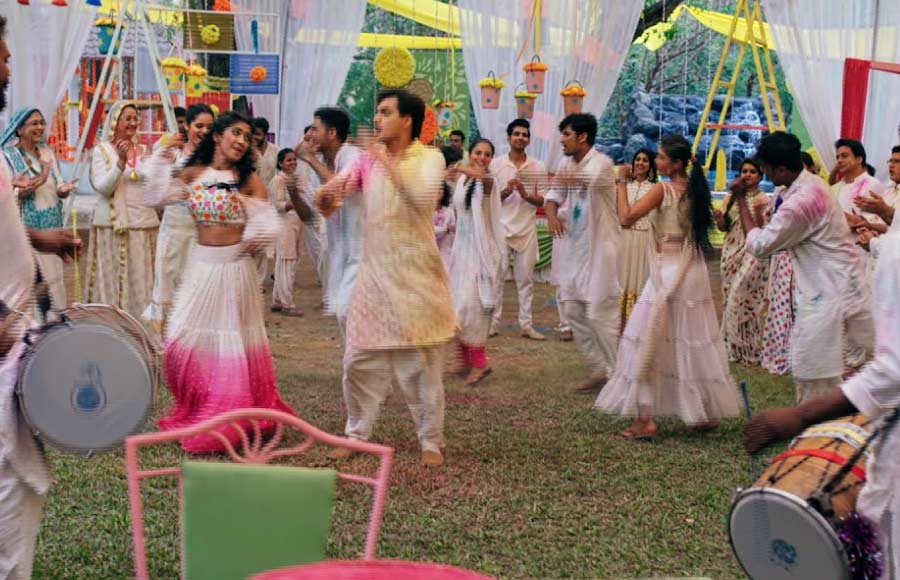 Holi celebrations on the sets of Yeh Rishta 