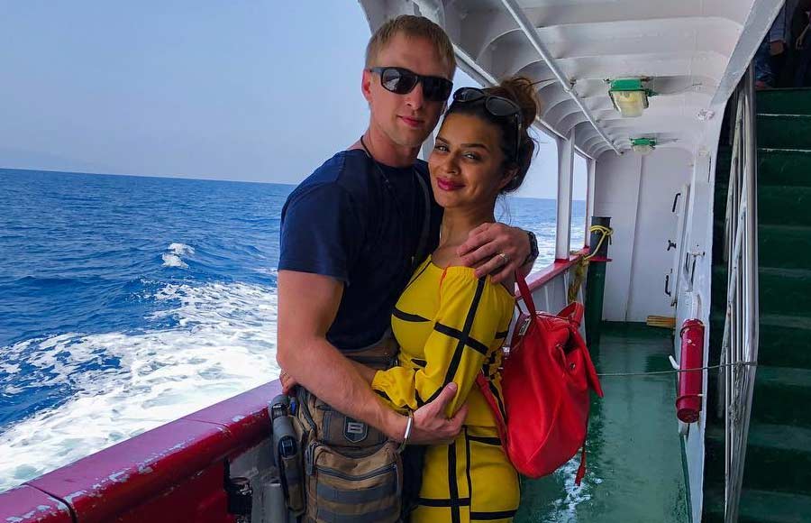 Brent-Aashka's breathtaking holiday pictures