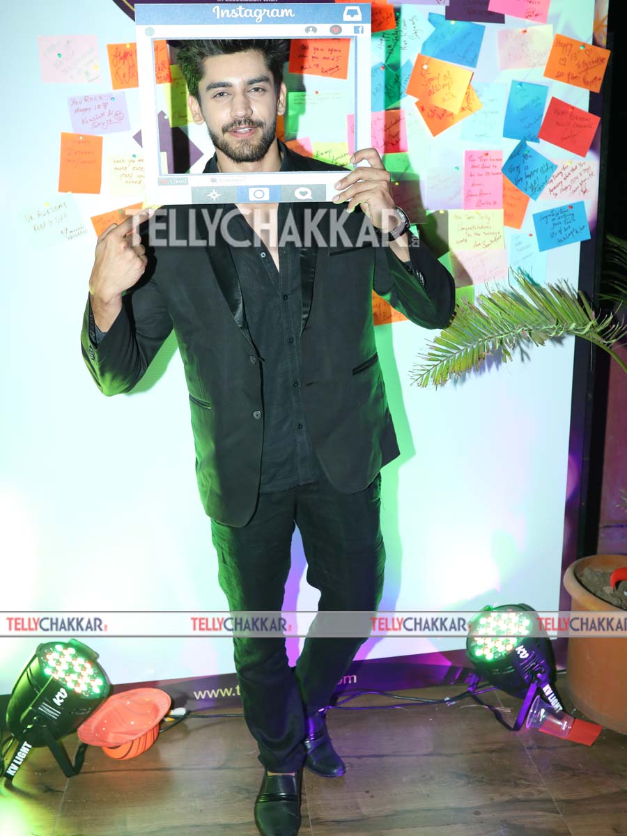 TV stars go quirky at TellyChakkar's 13th Anniversary bash (Part II)