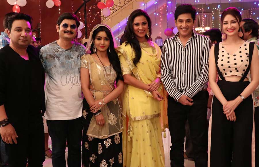 Lara Dutta and Ahmed Khan visit the sets of &TV's Bhabhij