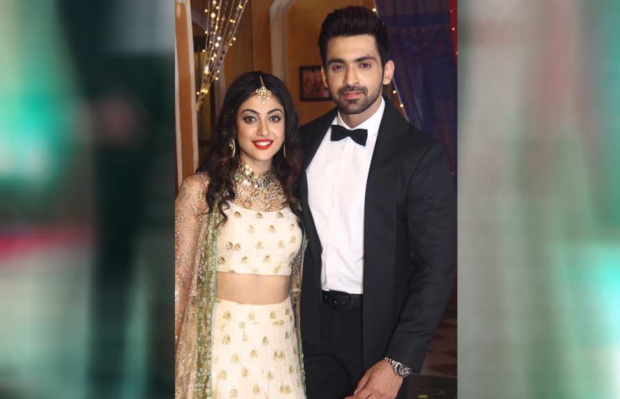 Asha & Rithvik reunites for Zee TV's Kaleerein