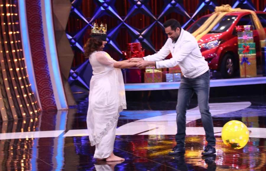 Abhay Deol and Patralekha grace Sony TV's Family Time With Kapil Sharma