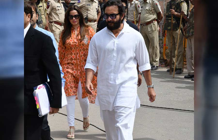 Salman, Saif, Tabu & others snapped at Jodhpur court 