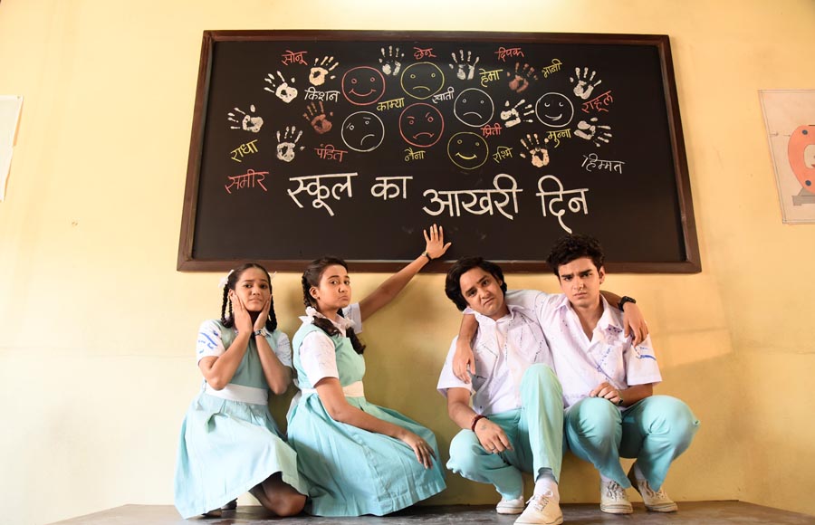 In pics: Yeh Un Dinon Ki actors wrap up school shoot 