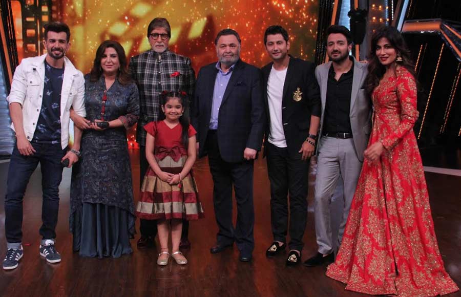 Superstars Amitabh Bachchan and Rishi Kapoor on the sets of DID Li'l Masters