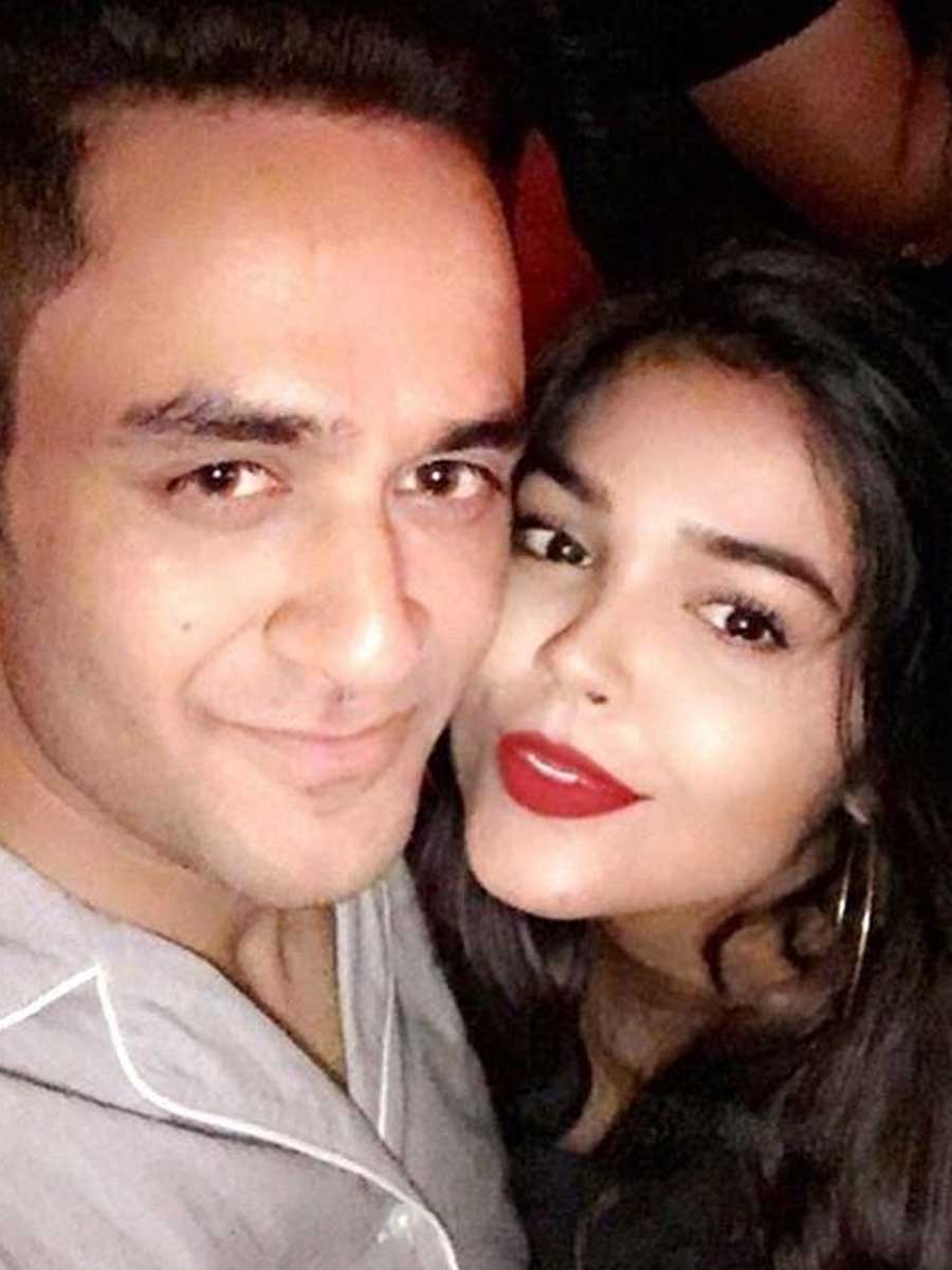 Celebs party hard at Vikas Gupta's birthday bash 