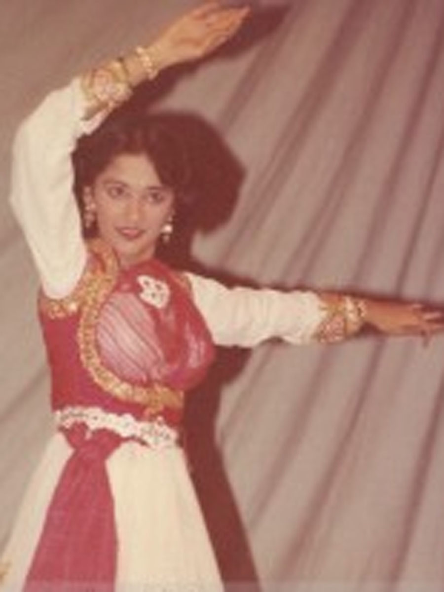 Birthday special: Rare pictures of Madhuri Dixit that made us go Dhak Dhak!!!