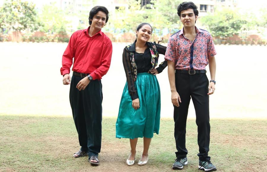 In pics: Sameer and Naina enjoy their first day in collage 