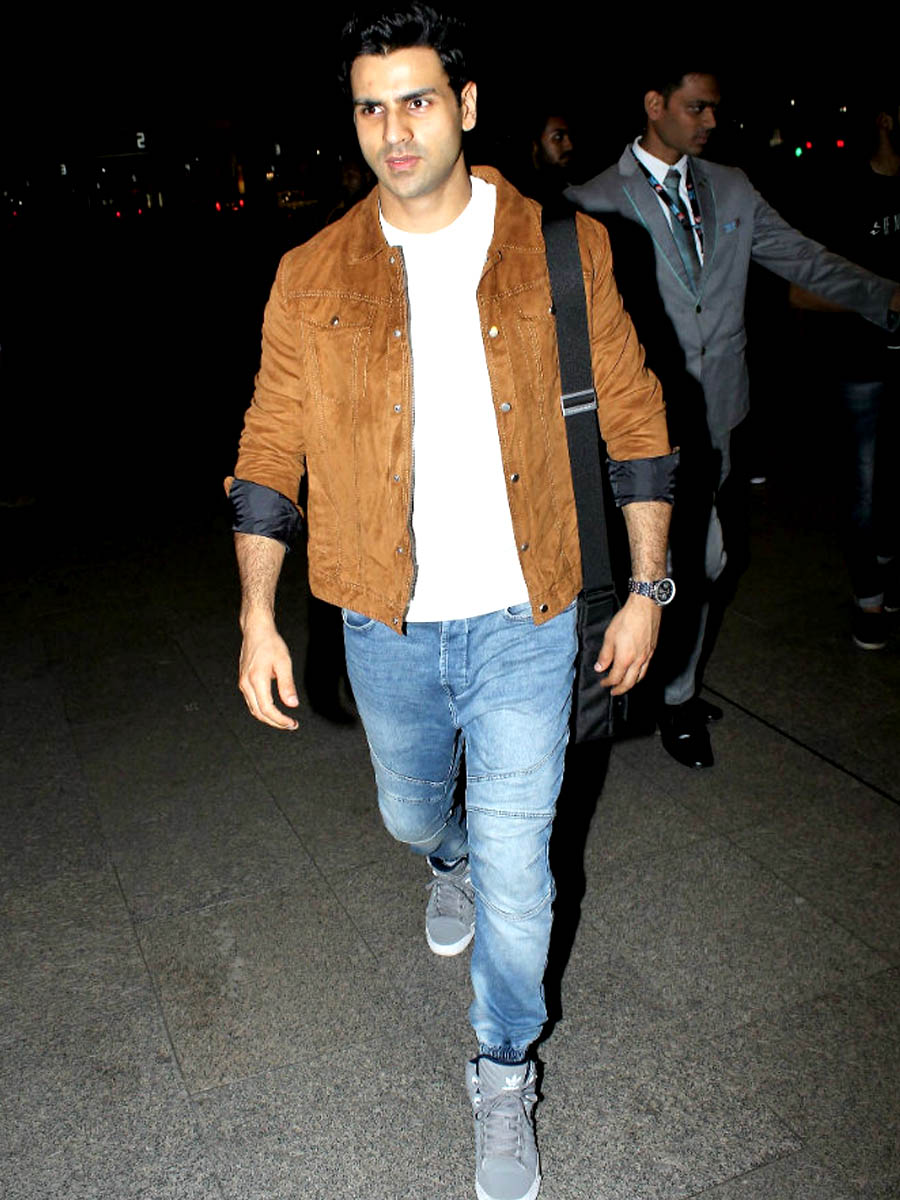 TV actors and their airport looks