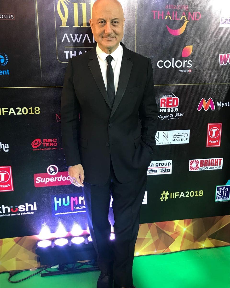 Celebrities who killed the Green Carpet of IIFA 2018! 