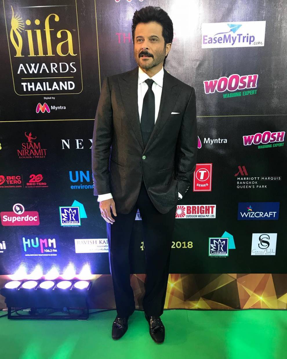 Celebrities who killed the Green Carpet of IIFA 2018! 