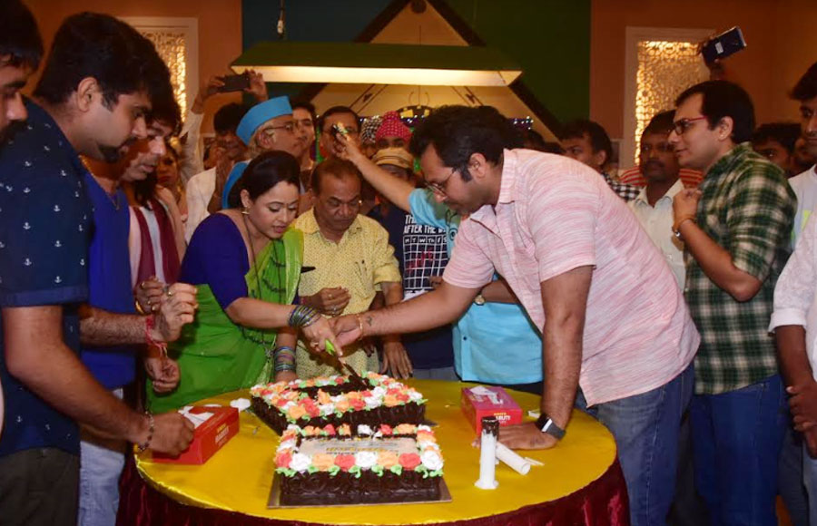 In pics: Taarak Mehta's 2500 episodes completion party