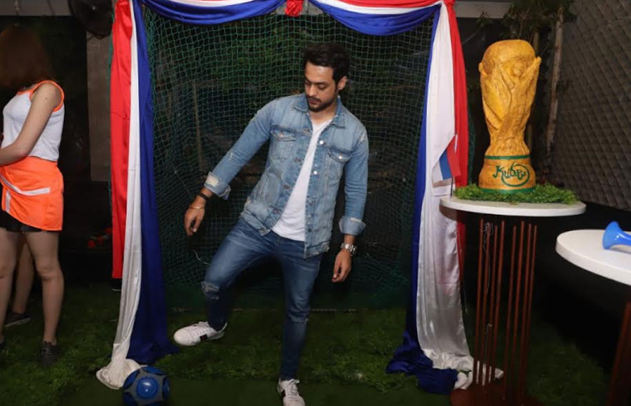 TV celebs enjoy watching Fifa finale! 