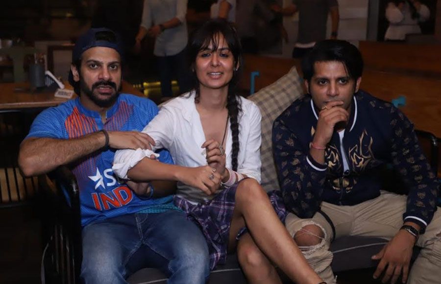 TV celebs enjoy watching Fifa finale! 