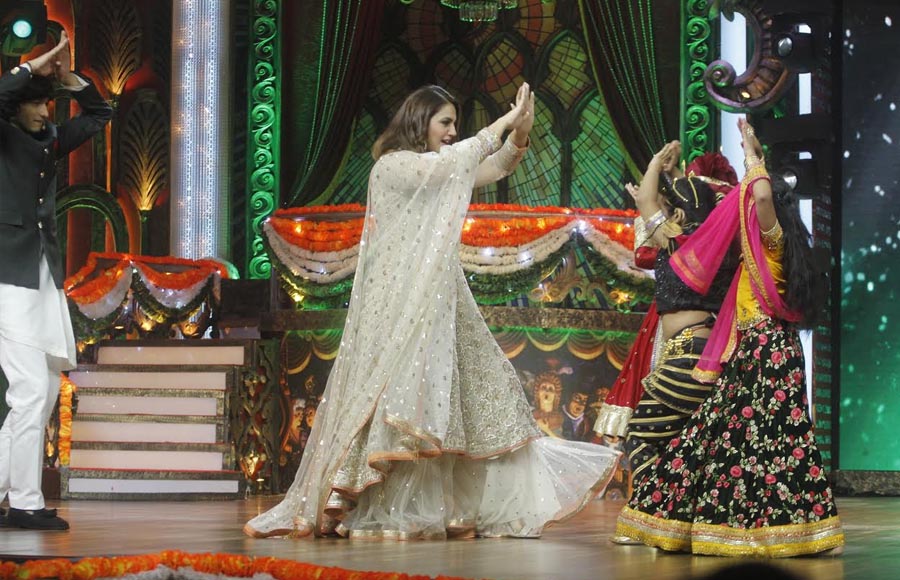 Huma Qureshi graces the sets of India’s Best Dramebaaz