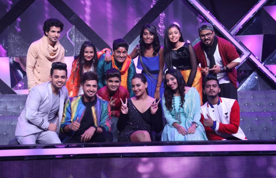 Sonakshi Sinha and Jassi Gill groove to the tunes of Indian Idol 10 contestants