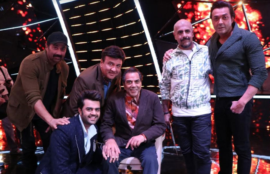 Indian Idol 10 goes Yamla Pagla Deewana !