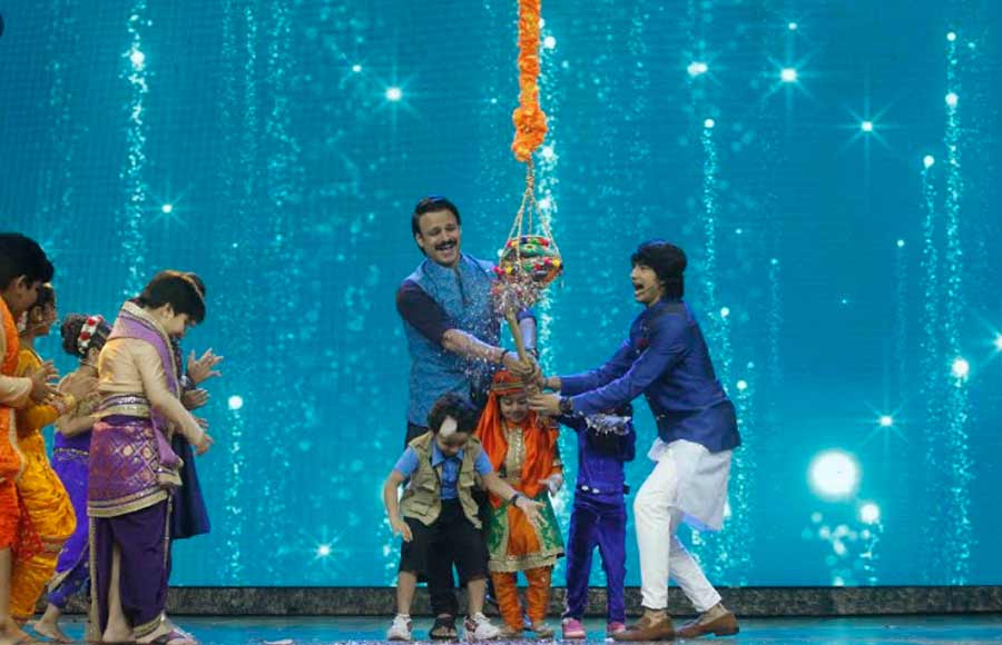 Janmashtami celebrations on India's Best Dramebaaz with Team Paltan