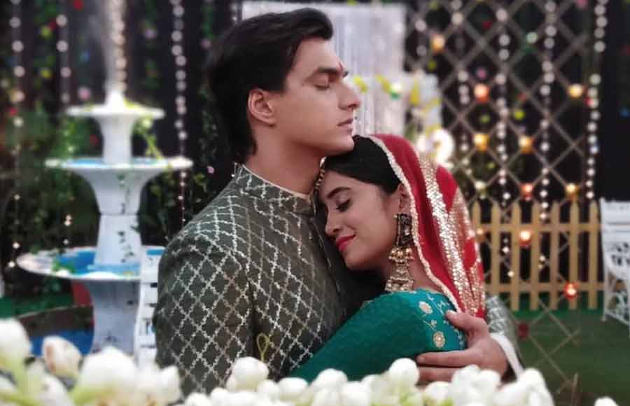 Kartik-Naira celebrate Teej in Yeh Rishta 