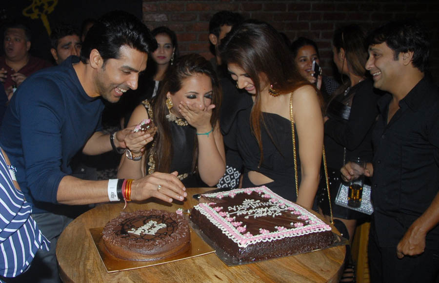 Munisha Khatwani's rocking birthday bash.