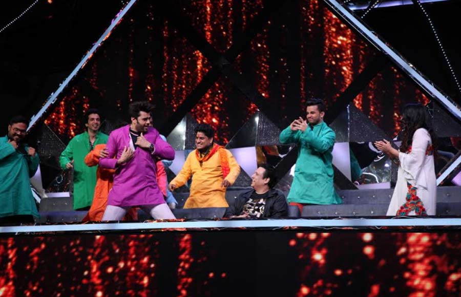 Govinda on the sets of Indian Idol