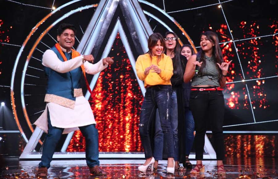 Fan special episode on Indian Idol 10