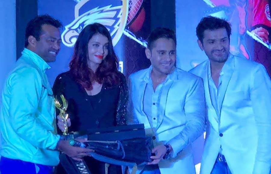 Aishwarya Rai Bachchan and Leander Paes grace Tennis Premier League