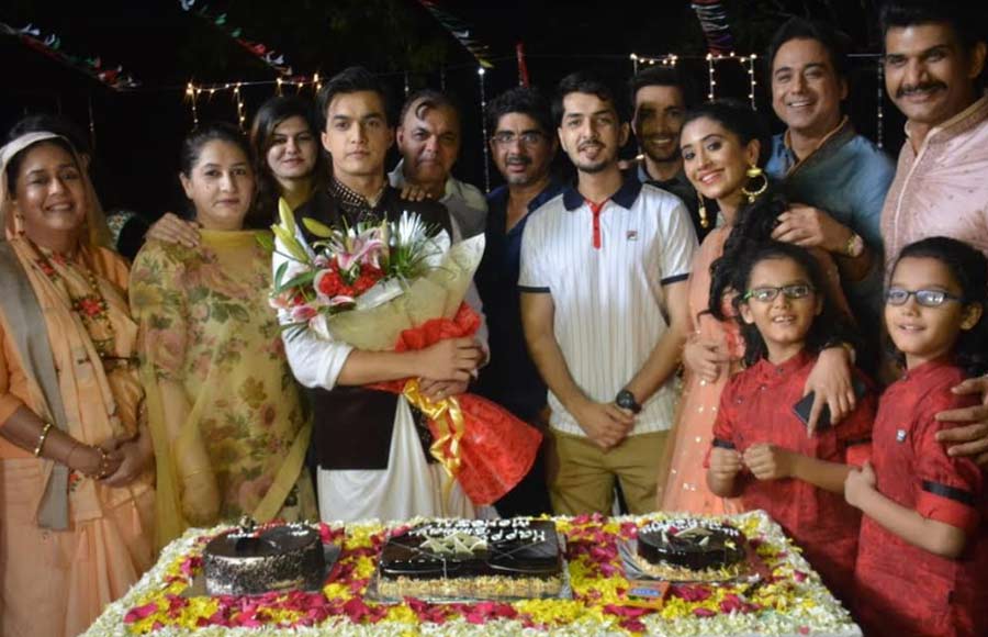 Mohsin Khan celebrates his birthday on the sets of Yeh Rishta 