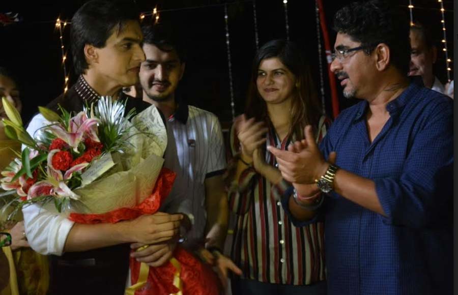 Mohsin Khan celebrates his birthday on the sets of Yeh Rishta 