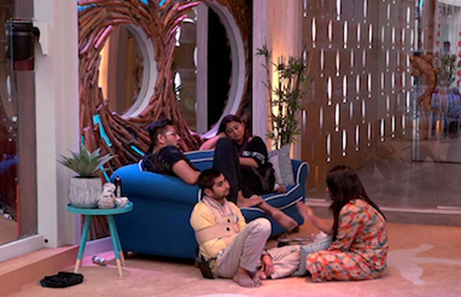 Captaincy task creates estranged environment in Bigg Boss 12 house