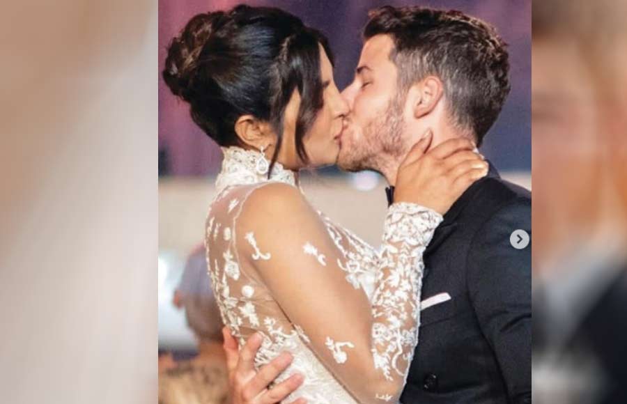 We can't still get over Priyanka and Nick's wedding Photos 