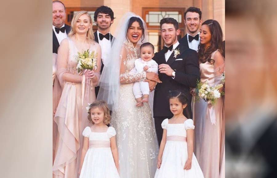 We can't still get over Priyanka and Nick's wedding Photos 