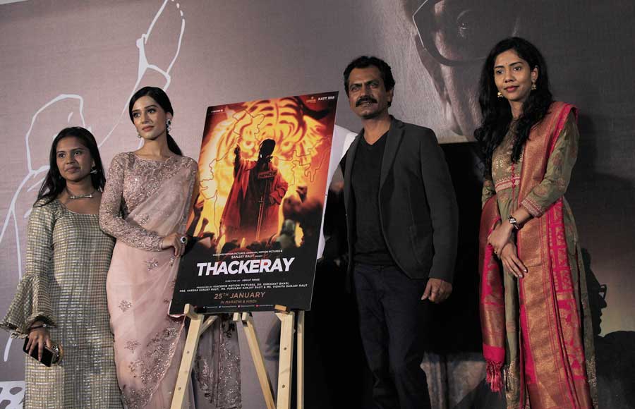 Thunderous applause drowns Nashik dhols at Thackeray trailer launch