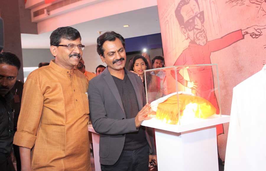 Thunderous applause drowns Nashik dhols at Thackeray trailer launch