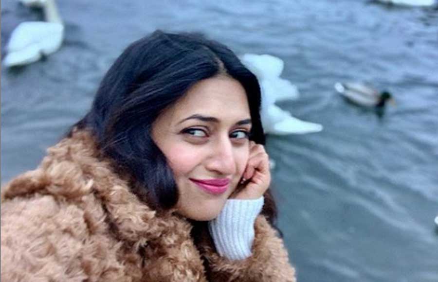 Divyanka and Vivek enjoy a lovely vacation in Switzerland