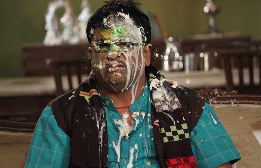 Cake Mania on the sets of Jijaji Chhat Per Hai