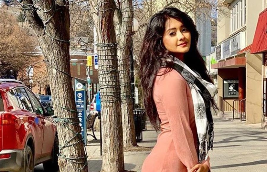 Rohan Mehra and Kanchi Singh enjoy vacation in Canada