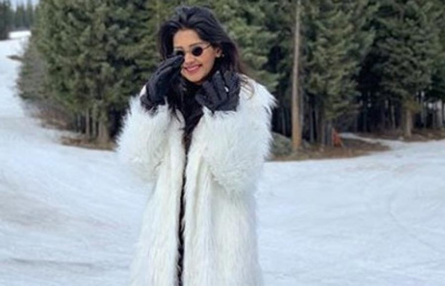 Rohan Mehra and Kanchi Singh enjoy vacation in Canada