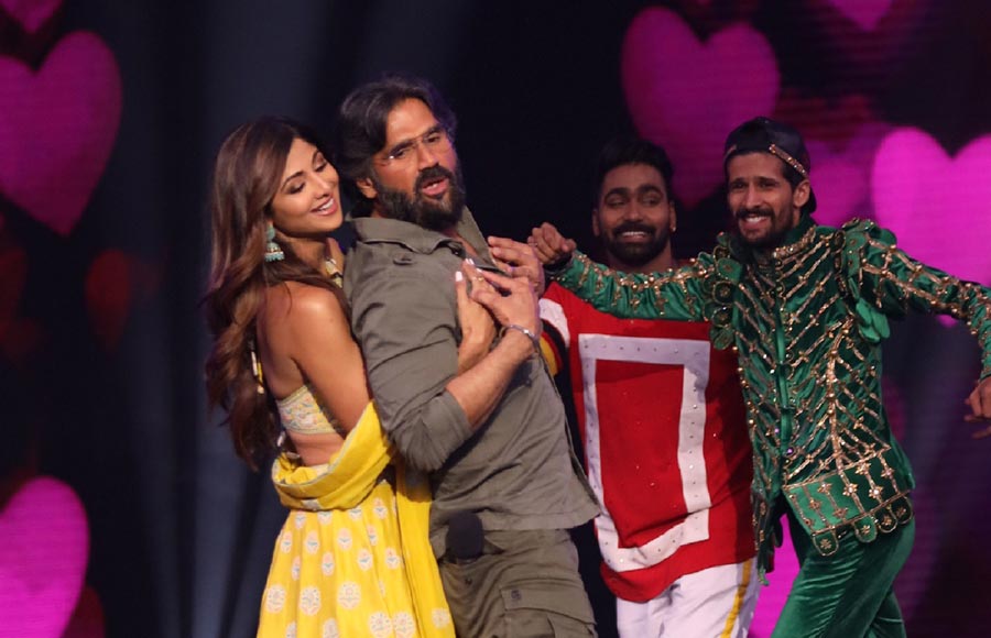 Suniel Shetty makes a guest appearance on Super Dancer Chapter 3