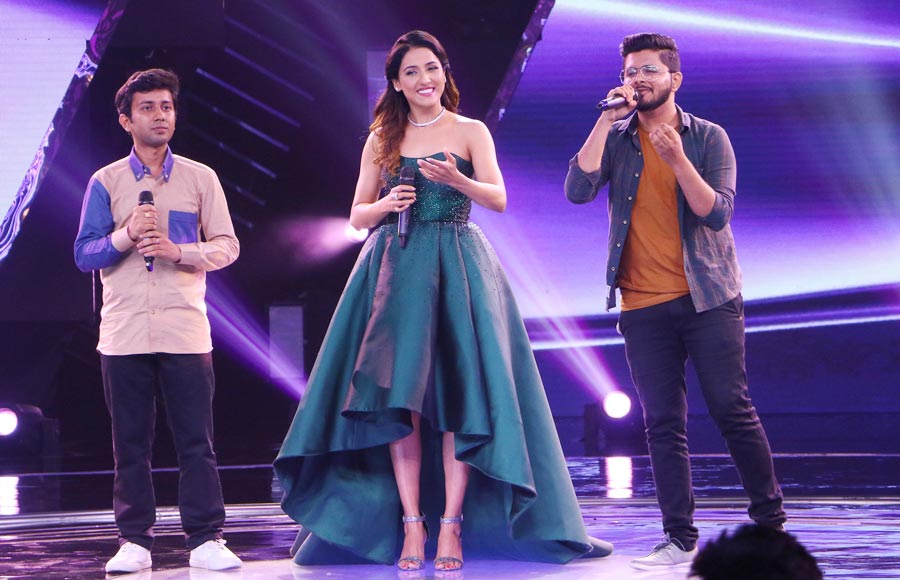 Kumar Sanu graces Colors' The Rising Star 3