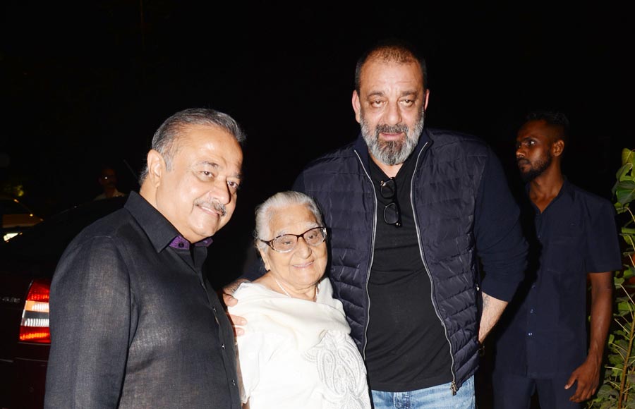 Sanjay Dutt inaugurates 'Nara'